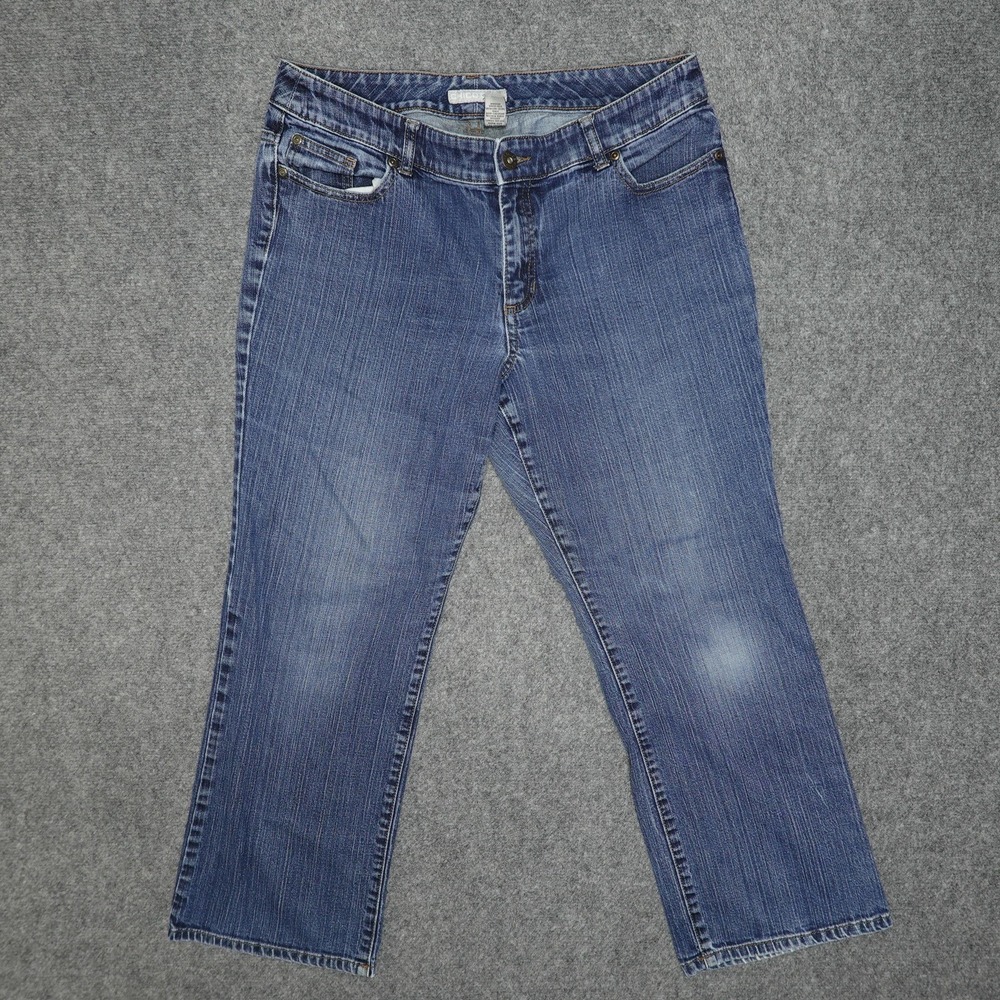 Chicos Platinum Jeans Womens 2.5 Short Bootcut Stretch Denim Mid Rise Casual Pan